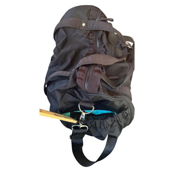 Ivivva  Nylon Duffel Bag With Adjustable Shoulder Strap & Multiple Pockets - Picture 7 of 8